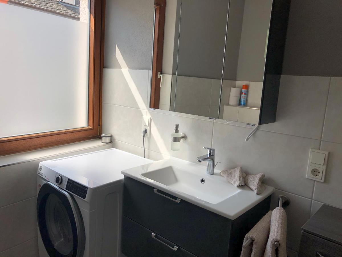 Ferienwohnung Joanna Mit Burgblick Бернкастел-Кюс Екстериор снимка